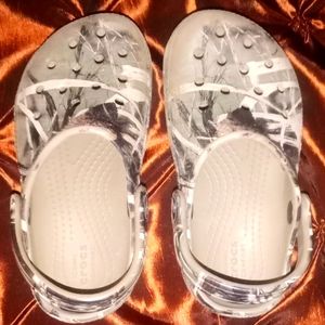 Toddler Crocs size 9